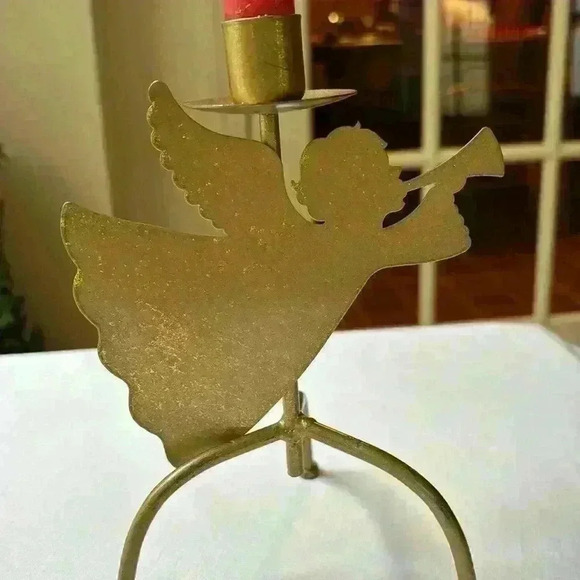 2 Brass/Metal Flying Angels Blowing Horns Standing On 3 Legged Base Christmas - Picture 5 of 6